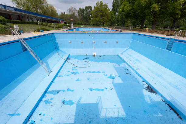 Best 24/7 water damage repair  in Saddle Rock, NY